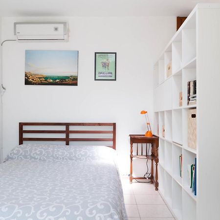 Terrace Apartment Close To Metro Station Mailand Exterior foto