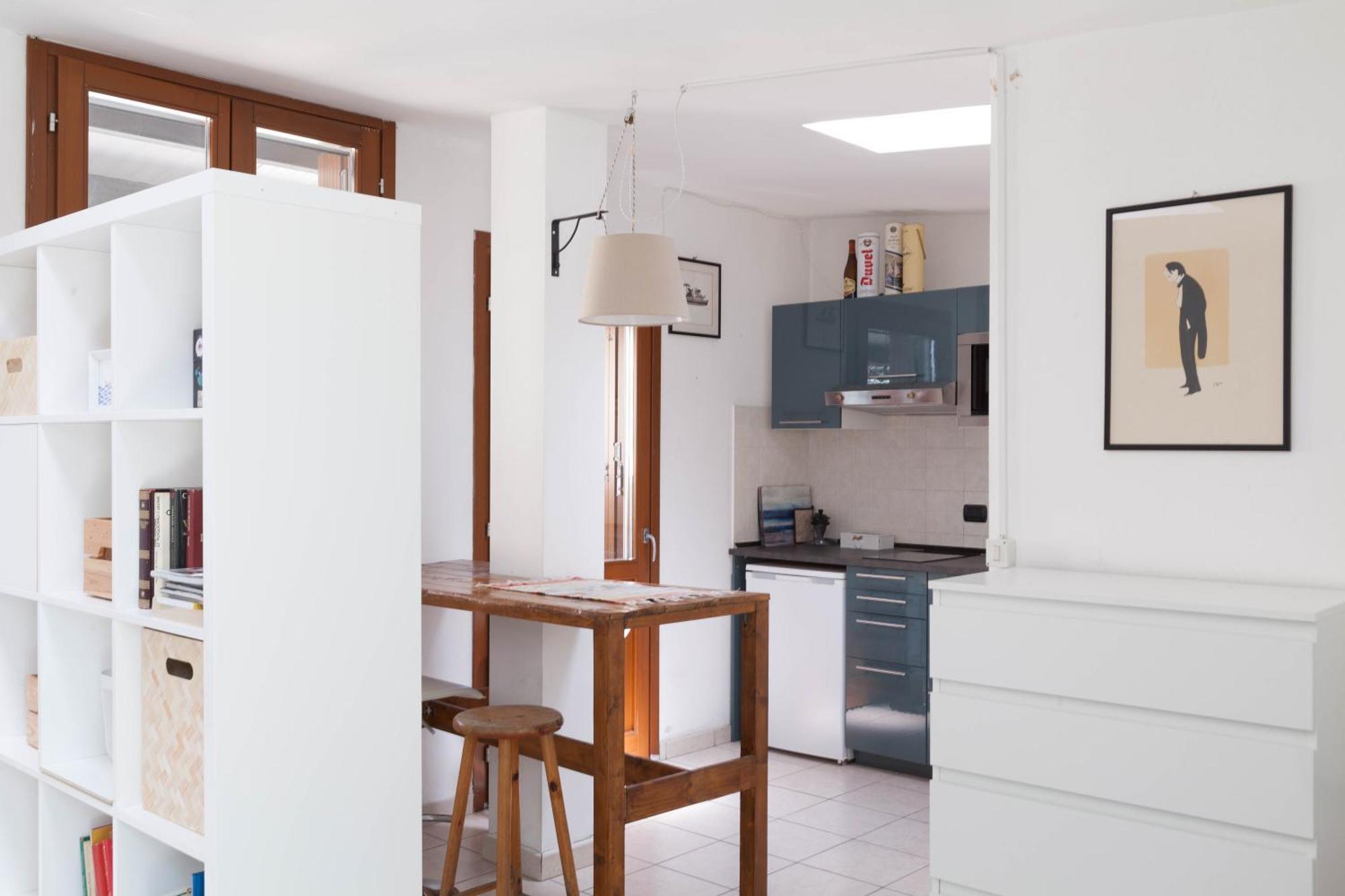 Terrace Apartment Close To Metro Station Mailand Exterior foto